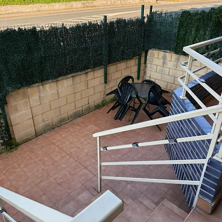 Appartement Piscina Gran Jardin Y Dos Banos 10 Minutos Playa Laredo *